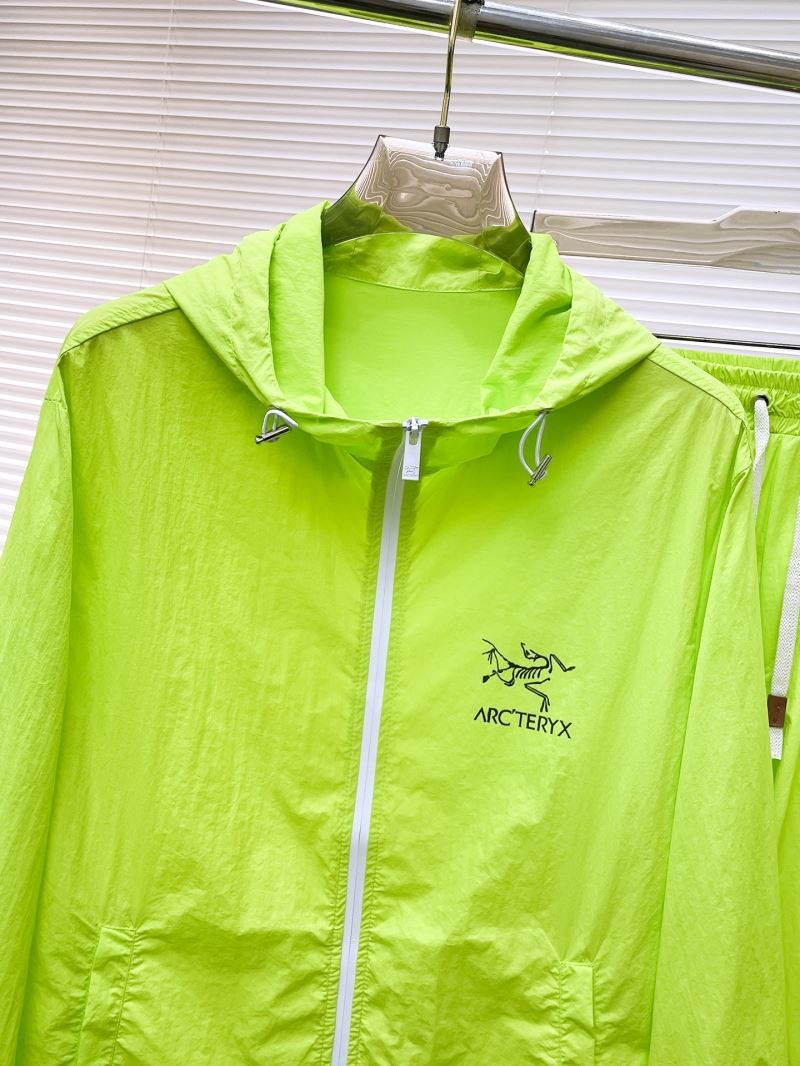 Arcteryx Sunscreen Jacket